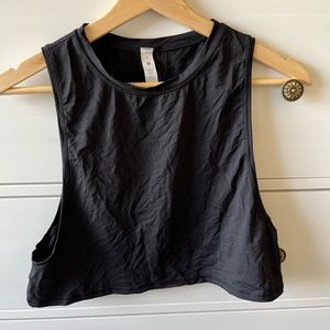 Cropped black Lululemon athletic tank